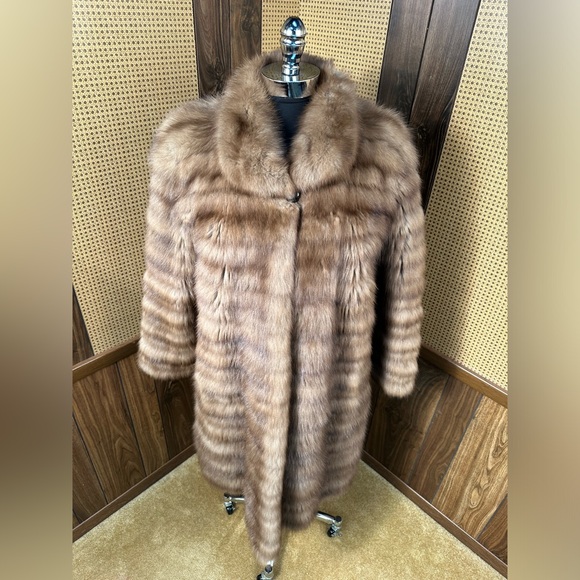 BEAUTIFUL VINTAGE MOHL NEW YORK 38" STROLLER LENGTH SABLE FUR COAT JACKET MEDIUM - Picture 2 of 13